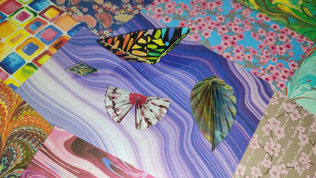 Origami papers and shapes